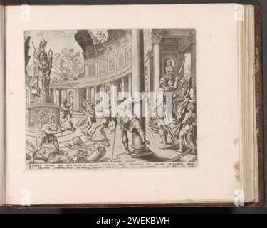 Re Josia distrugge i templi di Astarte, Kemos e Milkom, stampa del 1579 Re Josia lascia che i templi in onore degli dei pagani distruggano Astarte, Kemos e Milkom e distruggano tutte le immagini degli idoli. Due uomini sono impegnati a tirare una grande statua del suo piedistallo. Altri uomini hanno colpito il tempio con dei martelli. Sotto lo spettacolo un riferimento in latino al testo biblico in 2Kon. 23:14. La stampa fa parte di un album. Incisione di carta tutti i santuari pagani dell'intero regno sono profanati e distrutti  storia di Giosia Foto Stock