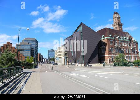 MALMO, SVEZIA. 16 agosto 2023: Immagine d'epoca del paesaggio urbano e dello skyline di Malmo City, Svezia. Foto Stock