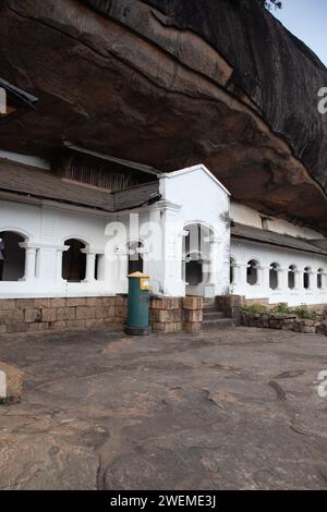 Grotte buddiste del Tempio d'Oro - Dambulla, Sri Lanka Foto Stock