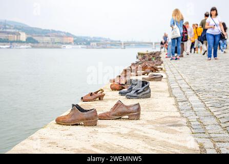 Scarpe sulle rive del Danubio, Budapest. Foto Stock