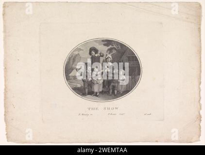 Bambini intorno a una cabina di osservazione, Pietro Bonato, dopo Francis Wheatley, 1775 - 1820 stampa c'è un uomo con una scatola di osservazione su una piazza del villaggio. In piedi su un'elevazione, un bambino guarda attraverso un buco nella credenza. C'è una donna accanto a lui. Altri quattro bambini aspettano il loro turno. Numerato in basso a destra: no 1018. peep-show incisione/incisione della carta Foto Stock