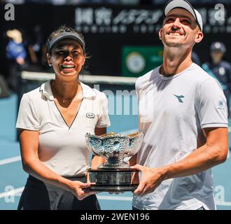 Melbourne, Australia, 26 gennaio 2024. Il tennista su-Wei Hsieh da Tapei e Jan Zielinski dalla Polonia all'Australian Open Tennis Grand Slam 2024 a Melbourne Park. Crediti fotografici: Frank Molter/Alamy Live news Foto Stock