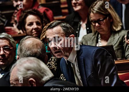 Parigi, Francia. 24 gennaio 2024. Antonin Burat/le Pictorium - sessione di interrogazioni al governo del 24 gennaio 2024 al Senato francese - 24/01/2024 - Francia/Ile-de-France (regione)/Parigi - -Les Republicains- Senatore Bruno Retailleau, durante la sessione di interrogazioni al governo del 24 gennaio 2024, al Senato francese. Crediti: LE PICTORIUM/Alamy Live News Foto Stock