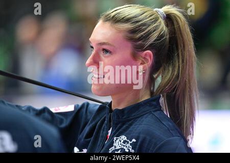 Treviso, Italia. 24 gennaio 2024. Kendall Kipp ( Bisonte Firenze ) durante il Prosecco Doc Imoco Conegliano vs il Bisonte Firenze, partita di Coppa Italia femminile di pallavolo a Treviso, Italia, 24 gennaio 2024 crediti: Agenzia fotografica indipendente/Alamy Live News Foto Stock