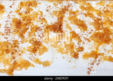 torta di mele con cannella su pasta sfoglia Foto Stock