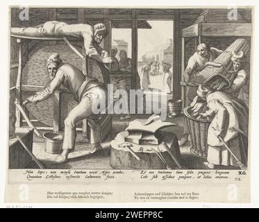 Tongenslijper, Hendrick Goltzius (attribuito alla bottega di), dopo Karel van Mander (i), 1590 - 1594 stampe le lingue vengono affilate in un laboratorio. Due uomini svuotano un cesto da trasporto con lingue in un cesto grande. Una donna con una scopa tiene il cesto. A sinistra c'è un uomo su un ponteggio di una mola e macina una lingua. Un altro uomo gira la pietra per affilare. Al centro un'incudine con strumenti su cui si trova la lingua. Due donne discutono per il posto di lavoro. Sotto lo spettacolo un verso latino di Franco Estius e un verso olandese. incisione su carta / stampa su carta come fingere di curare i simpleton (fol Foto Stock