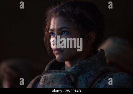 DATA DI USCITA: 1° marzo 2024. TITOLO: STUDIO: Warner Bros. DIRETTORE: Denis Villeneuve. TRAMA: Paul Atreides si unisce a Chani e ai Fremen mentre cerca vendetta contro i cospiratori che hanno distrutto la sua famiglia. PROTAGONISTA: ZENDAYA nel ruolo di Chani. (Immagine di credito: © Warner Bros./Entertainment Pictures/ZUMAPRESS.com) SOLO PER USO EDITORIALE! Non per USO commerciale! Foto Stock