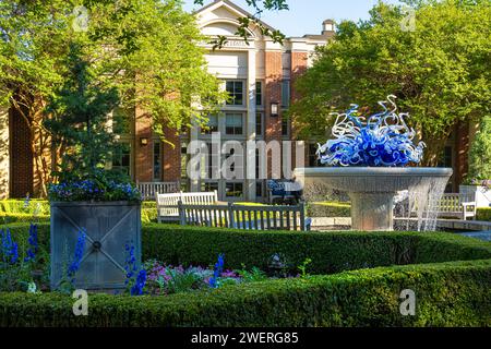Levy Parterre, un giardino cortile radicato nei giardini medievali nodo della Francia del 17th ° secolo, presso l'Atlanta Botanical Garden di Atlanta, Georiga. Foto Stock