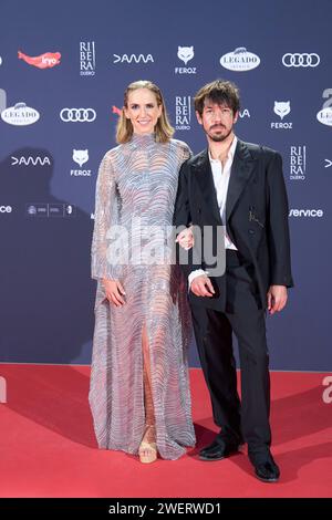 Madrid. Spagna. 20240127, Aina Clotet, Marcel Borras partecipa ai Feroz Awards 2024 - Red Carpet al Palazzo Vistalegre il 27 gennaio 2024 a Madrid, Spagna credito: MPG/Alamy Live News Foto Stock