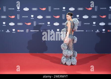 Madrid. Spagna. 20240126, Ursula Corbero partecipa ai Feroz Awards 2024 - Red Carpet al Palazzo Vistalegre il 26 gennaio 2024 a Madrid, Spagna credito: MPG/Alamy Live News Foto Stock