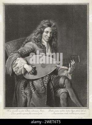 Portret van Charles Mouton, Gerard Edelinck, dopo Francesco di Troia, dopo Jean -Francesco di Troia, dopo il 1690 - prima del 1707 stampare il liuto e compositore francese Charles Mouton (circa 1626-1699), seduto con le gambe raffigurate mentre suona il liuto. Sotto il ritratto un verso in quattro righe di latino. incisione su carta Foto Stock