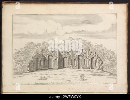 Grotta Forraan Het Grote Waterspel te Karlsberg, Francesco Andreoni, dopo Giovanni Francesco Guerniero, 1706 Print fa parte di un album. paesaggio con macchie di carta. rovina di un edificio  architettura. Grotta artificiale nel giardino Ercole Monument. Karlsberg. Bergpark Wilhelmshöhe Foto Stock