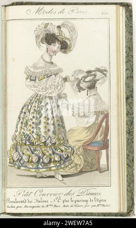 Piccola posta delle signore, 28 febbraio 1829, No. 621: Turbante greco ..., 1829 donna in abito da 'Velor Grec' con motivi floreali e foglie, di Huchet. Sulla testa un "Turban grec" (Turban grec), proveniente dai negozi di Mure. Figura seduta, vista sul retro, vestita con lo stesso vestito. Stampa dalla rivista di moda Petit Courrier des Dames (1821-1868). Rilegato (con poche pagine. Le Journal des Dames et des Modes). Dal 15 gennaio 1827 al 20 marzo 1830. Incompleto. lastre di moda per incisioni in carta. head-gear: turbante (+ abiti da donna). abito, abito (+ abiti da donna). collana (+ abiti da donna). fazzoletto Foto Stock