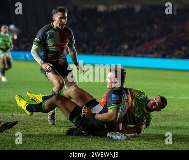 Leicester Tigers Dan Kelly affronta Harlequins Andre Esterhuizen durante gli Harlequins vs Leicester Tigers, The Stoop, Twickenham, Londra Regno Unito il 26 gennaio 2024. Foto di Gary Mitchell Credit: Gary Mitchell, GMP Media/Alamy Live News Foto Stock