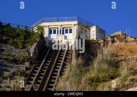 La funicolare Bournemouth East Cliff rimane fuori servizio nel gennaio 2024 dopo una frana nell'aprile 2016 Foto Stock