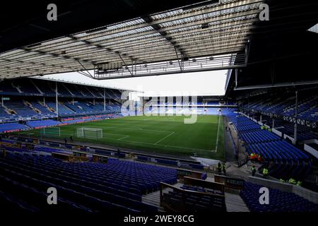 Liverpool, Regno Unito. 27 gennaio 2024. Vista generale all'interno dello stadio Goodison Park, sede della squadra di calcio Everton. Emirates fa Cup, 4° round, Everton contro Luton Town al Goodison Park di Liverpool sabato 27 gennaio 2024. Questa immagine può essere utilizzata solo per scopi editoriali. Solo per uso editoriale, foto di Chris Stading/Andrew Orchard fotografia sportiva/Alamy Live news credito: Andrew Orchard fotografia sportiva/Alamy Live News Foto Stock