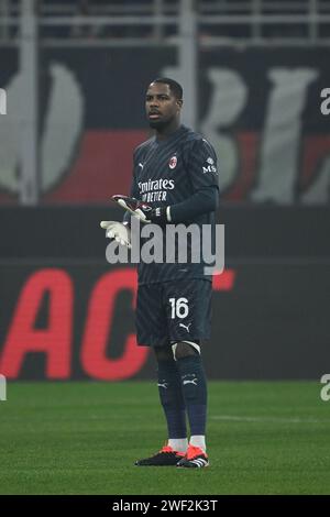 Milano, Italia. 27 gennaio 2024. Mike Maignan (Milano) durante la partita italiana di serie A tra il Milano 2-2 Bologna allo Stadio Giuseppe Meazza il 27 gennaio 2024 a Milano. Credito: Maurizio Borsari/AFLO/Alamy Live News Foto Stock