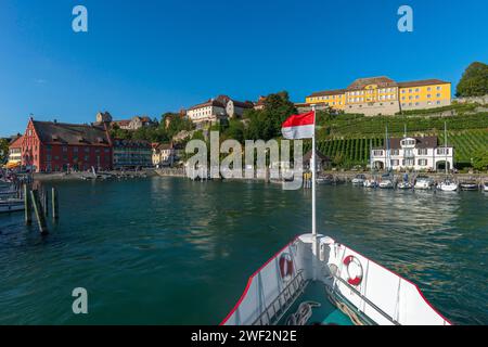 Meersburg sul lago di Costanza, porto, azienda vinicola statale, vigneto, Grethaus, prua della nave, Baden-Wuerttemberg, Germania Foto Stock