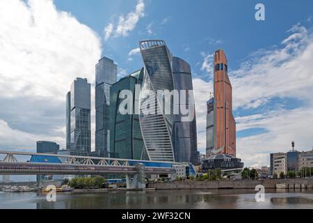 Mosca, Russia - 09 luglio 2018: Il Moscow International Business Centre (MIBC) di fronte al fiume Moskva. Foto Stock