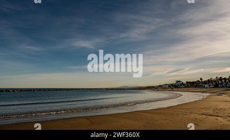 Mare Adriatico. Martinsicuro, Teramo. Bellissime foto di un tramonto spettacolare Foto Stock