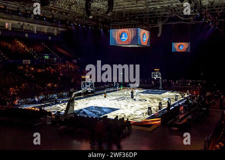 Birmingham, Regno Unito. 28 gennaio 2024. L'Utilita Arena, pronta per la finale del BBL Trophy all'Utilita Arena di Birmingham, Regno Unito, il 28 gennaio 2024. Foto di Phil Hutchinson. Solo per uso editoriale, licenza necessaria per uso commerciale. Nessun utilizzo in scommesse, giochi o pubblicazioni di un singolo club/campionato/giocatore. Credito: UK Sports Pics Ltd/Alamy Live News Foto Stock