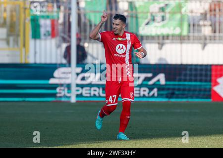 Monza, Italia. 28 gennaio 2024. Foto Claudio grassi/LaPresse 28 gennaio 2024 - Monza, Italia - sport, calcio - Monza vs Sassuolo - Campionato italiano di calcio serie A TIM 2023/2024 - Stadio U-Power. Nella foto: Dany Mota (AC Monza) esultanza dopo il gol poi annullato 28 gennaio 2024 - Monza, Italia - sport, calcio - AC Monza vs US Sassuolo - Campionato Italiano di calcio serie A TIM 2023/2024 - Stadio U-Power. Nella foto: Dany Mota (AC Monza) festeggia dopo aver segnato gol poi negato credito: La Presse/Alamy Live News Foto Stock