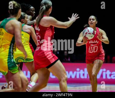LEEDS, REGNO UNITO. 28 gennaio 2024, Vitality Netball Nations Cup 2024 Final Ellie Rattu of England Credit Paul Whitehurst/Alamy Live News Foto Stock