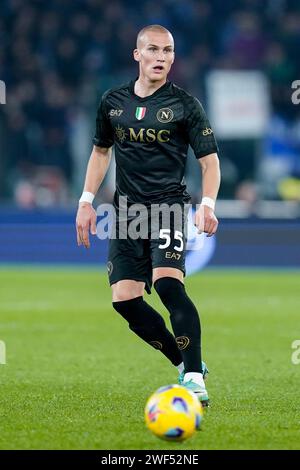 Roma, Italia. 28 gennaio 2024. Leo Ostigard della SSC Napoli durante la partita di serie A tra SS Lazio e SSC Napoli allo Stadio Olimpico il 28 gennaio 2024 a Roma. Crediti: Giuseppe Maffia/Alamy Live News Foto Stock