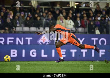 Firenze, Italia. 28 gennaio 2024. Foto massimo Paolone/LaPresse 28 gennaio 2024 - Firenze, Italia - sport, calcio - Fiorentina vs Inter - Campionato italiano di calcio serie A TIM 2023/2024 - Stadio Artemio Franchi. Nella foto: Marcus Thuram (FC Internazionale Milano) 28 gennaio 2024 Firenze, Italia - sport, calcio - Fiorentina vs Inter - Campionato Italiano di serie A 2023/2024 - Stadio Artemio Franchi. Nella foto: Marcus Thuram (FC Internazionale Milano) credito: La Presse/Alamy Live News Foto Stock