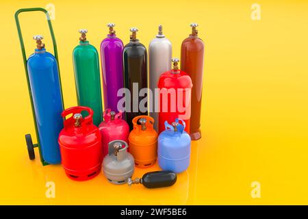 Diverse bombole di gas liquefatto industriali con carrello a mano su sfondo giallo. Rendering 3D. Foto Stock