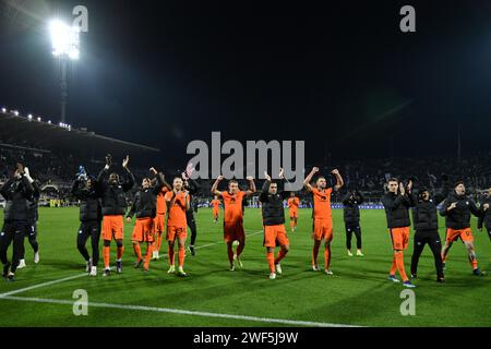 Firenze, Italia. 28 gennaio 2024. Foto massimo Paolone/LaPresse 28 gennaio 2024 - Firenze, Italia - sport, calcio - Fiorentina vs Inter - Campionato italiano di calcio serie A TIM 2023/2024 - Stadio Artemio Franchi. Nella foto: Esultanza finale Inter 28 gennaio 2024 Firenze, Italia - sport, calcio - Fiorentina vs Inter - Campionato Italiano di serie A 2023/2024 - Stadio Artemio Franchi. Nella foto: Inter Celebration Credit: La Presse/Alamy Live News Foto Stock