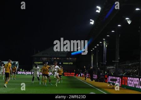 Newport, Regno Unito. 28 gennaio 2024. Una visione generale della partita alla Rodney Parade. Emirates fa Cup, 4° round match, Newport County contro Manchester Utd alla Rodney Parade di Newport, Galles del Sud domenica 28 gennaio 2024. Questa immagine può essere utilizzata solo per scopi editoriali. Solo per uso editoriale, foto di Andrew Orchard/Andrew Orchard fotografia sportiva/Alamy Live news credito: Andrew Orchard fotografia sportiva/Alamy Live News Foto Stock