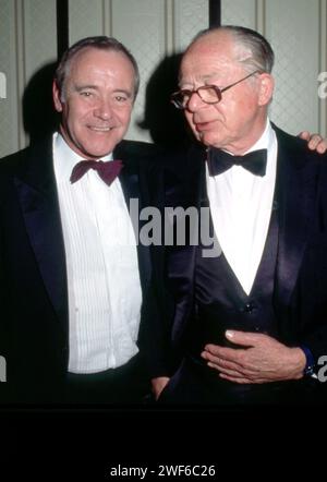 Jack Lemmon e Billy Wilder intorno agli anni '1980. Credito: Ralph Dominguez/MediaPunch Foto Stock