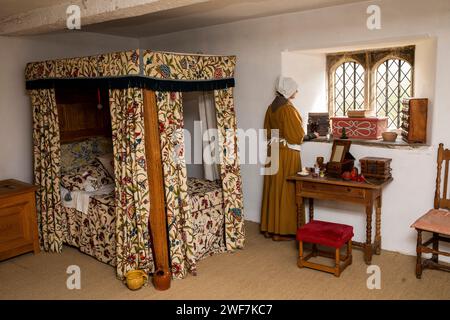 Galles, Glamorgan, Caerphilly, Nelson, Llancaicach Fawr Manor, camera da letto Foto Stock