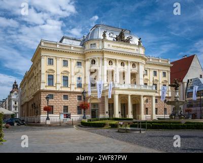 Vecchio Teatro Nazionale Slovacco, Bratislava, Slovacchia Foto Stock