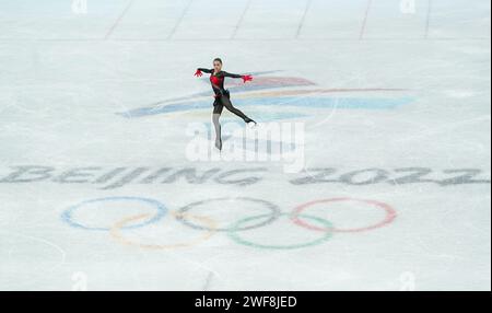 Foto del file datata 17-02-2022 di Kamila Valieva. Un divieto di doping di quattro anni è stato imposto alla pattinatrice di figura russa Kamila Valieva, con i suoi risultati alle Olimpiadi invernali del 2022 squalificati. La notizia che Valieva era risultata positiva per una sostanza vietata, la trimetazidina, durante i campionati nazionali russi nel dicembre 2021 emerse durante i Giochi invernali dell'anno successivo a Pechino. Aveva 15 anni all'epoca. Data di emissione: Lunedì 29 gennaio 2024. Foto Stock