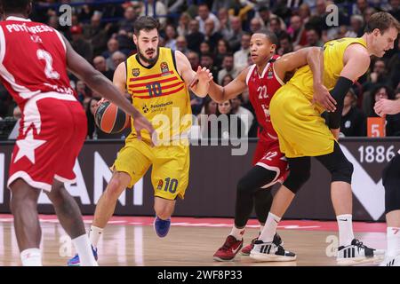 Milano, Italia. 26 gennaio 2024. Italia, Milano, gennaio 26 2024: Nikola Kalinic (Barcellona) attacca il basket nel primo trimestre durante la partita di basket EA7 Emporio Armani Milan vs FC Barcelona, EuroLeague 2023-24 round 23 (foto di Fabrizio Andrea Bertani/Pacific Press/Sipa USA) credito: SIPA USA/Alamy Live News Foto Stock