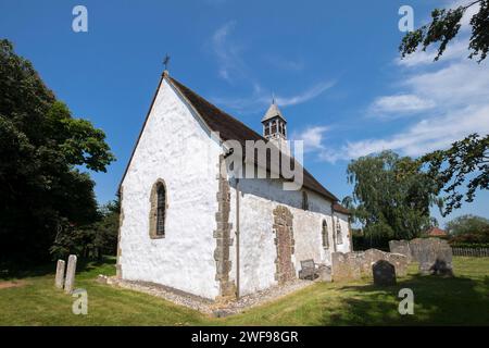 St Botolphs Church Hardham Saxon costruita con pitture murali risalenti al 1100 d.C. circa Foto Stock