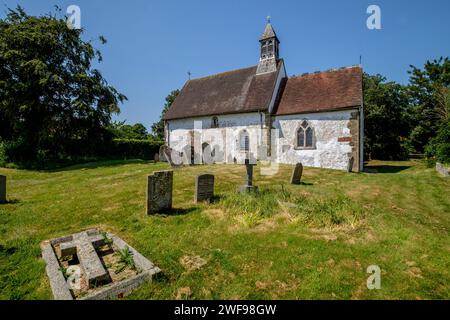 St Botolphs Church Hardham Saxon costruita con pitture murali risalenti al 1100 d.C. circa Foto Stock