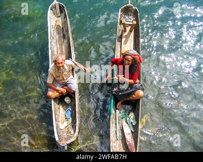 Gli Indigemous Bali Aga del villaggio di Trunyan a Bali, Indonesia. Foto Stock