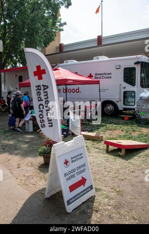 Falcon Heights, Minnesota. Veicolo mobile per il prelievo del sangue della Croce Rossa americana alla fiera dello stato del Minnesota per le donazioni di sangue. Foto Stock