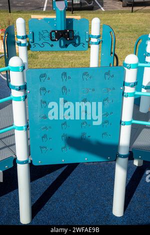 Palmer, Alaska. Il Palmer Family Park include un parco giochi con attrezzature per bambini con sedie a rotelle e altre esigenze specifiche. Include Foto Stock