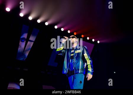 Concerto di musica - Coez & Frah Quintale - Love Bars Coez Silvano Albanese Milano Forum Italia Copyright: XLucaxMicheli/TSCKx/xLiveMediax LPM 1220618 Foto Stock