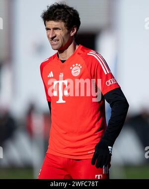 Monaco, Germania. 30 gennaio 2024. Calcio: FC Bayern Monaco di Baviera sessione pubblica di allenamento presso il campo di allenamento di Säbener Straße. Thomas Müller del Bayern Monaco prende parte alla formazione. Crediti: Sven Hoppe/dpa/Alamy Live News Foto Stock