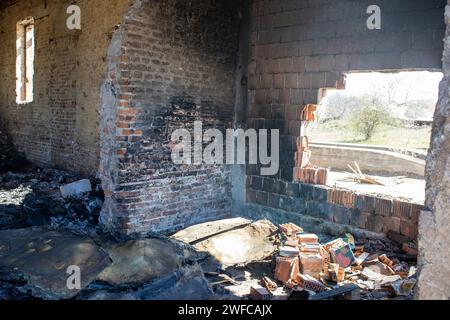 distrutto l'interno dell'edificio dopo un incendio Foto Stock