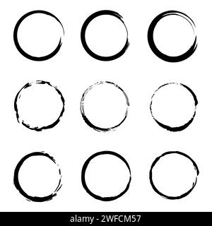 Cerchi di pennello line art. Schema del caffè. Set di cornici rotonde. Forma rotonda. Macchie da una tazza di caffè. Illustrazione vettoriale. Immagine stock. EPS 10. Illustrazione Vettoriale