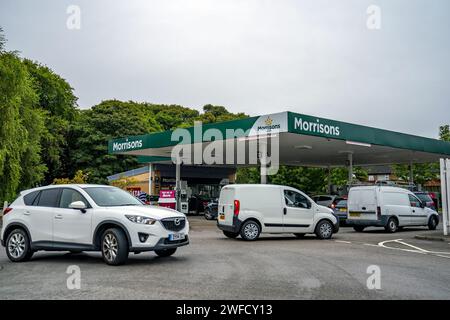 Foto del fascicolo datata 24/09/21 di una stazione di servizio Morrisons a Belle vale, Liverpool. Morrisons ha dichiarato di aver concordato un accordo di 2,5 miliardi di sterline per vendere i suoi 337 piazzali di benzina alla Motor Fuel Group, che ha lo stesso proprietario di private equity del supermercato. Data di emissione: Martedì 30 gennaio 2024. Foto Stock