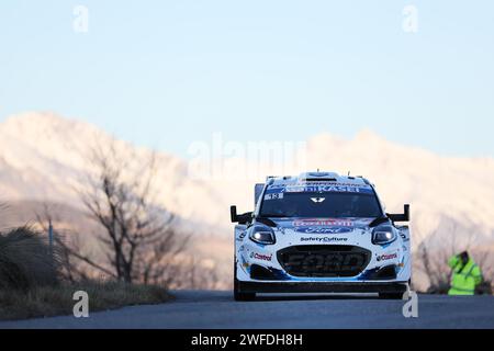 Monaco, Monaco. 24 gennaio 2024. MONACO, MONTE-CARLO - 24. Gennaio 2024: Il lussemburghese Gregoire Munster e il belga Louis Louka della M-Sport Ford World Rally Team guidano la Ford Puma Rally1 Hybrid durante lo shakedown al Campionato del mondo Rally FIA WRC Rallye Automobile Monte-Carlo a Gap, in Francia, il 24 gennaio 2024 durante il WRC RALLY, FIA World Rally Championship - Rallye Monte Carlo 2024, (foto e copyright @ Jun QIAN/ATP Images (QIAN Jun/ATP/SPP) credito: SPP Sport Press Photo. /Alamy Live News Foto Stock