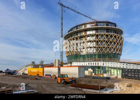 Edificio per eventi e locali, casinò, hotel e ristorante nella località balneare di Middelkerke lungo la costa del Mare del Nord, Fiandre occidentali, Belgio Foto Stock