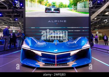 Alpine Alpenglow auto sportiva alimentata a idrogeno presentata al Salone dell'automobile di Parigi, Francia - 17 ottobre 2022. Foto Stock